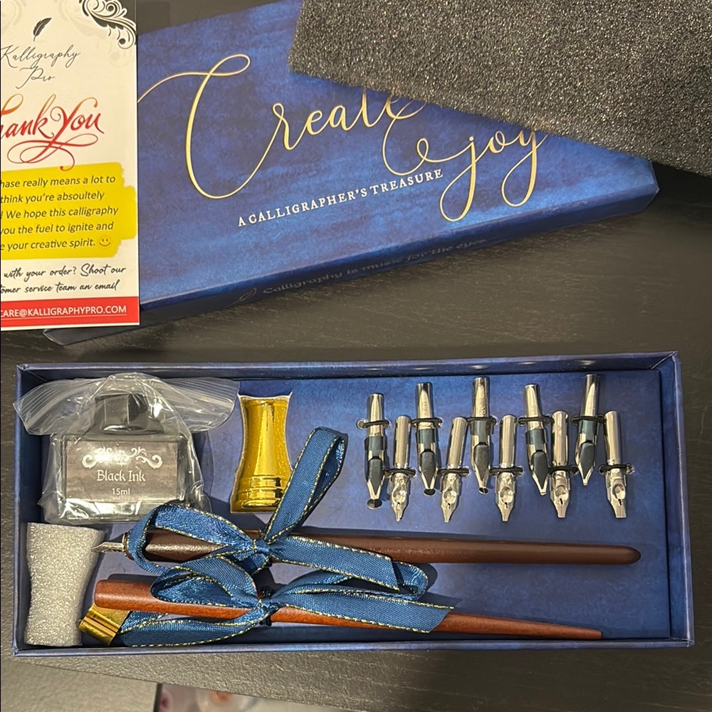 Create Joy Calligraphy Set - Blue - Picture 3 of 5